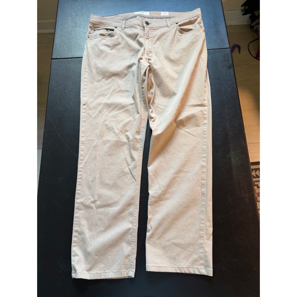 Brax Feel Good Cooper Fancy Regular Fit Pants Beige Tan 40/32 Mens